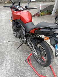moto kawasachi versis