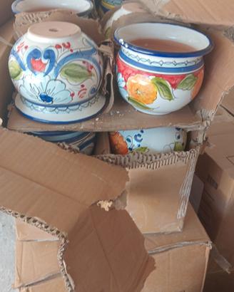 vasi in ceramica e nnn solo
