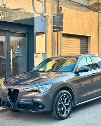 ALFA ROMEO STELVIO 2.2 210HP EXECUTIVE AT8 Q4 EU6-