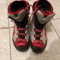 Scarponi da montagna La Sportiva n. 39