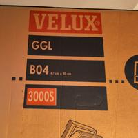 VELUX  finestra lucernario -nuovo imballato. 