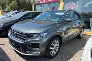 Volkswagen T-Roc 1.5 TSI DSG R LINE