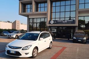 Hyundai i30 CW 1.4 16V 109CV Special