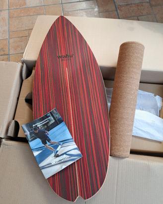 Wahu Balance Board  Red con rullo pari a nuovo