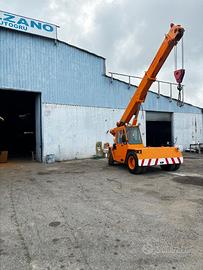 AUTOGRU PICK AND CARRY