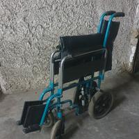sedia a rotelle pieghievole