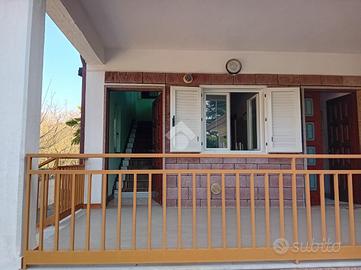 TRIFAMILIARE A AVELLINO