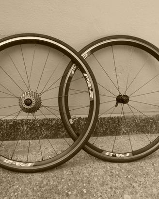 tre ruote per bici da corsa