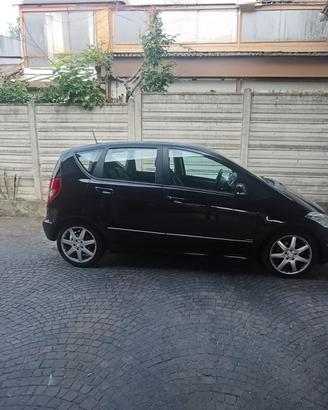 Mercedes A180 automatica benzina