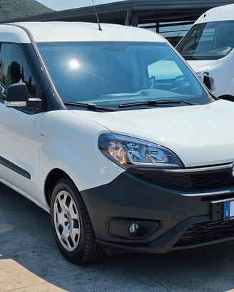 FIAT Doblo 1.6 MJT 105 S&S Cargo Scaffali NAV PARK