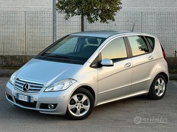 MERCEDES Classe A (W-C169)