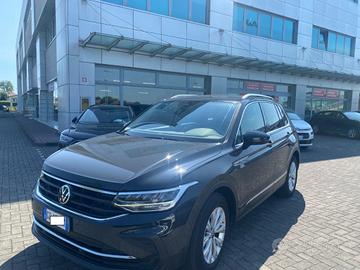 VOLKSWAGEN Tiguan 1.5 TSI 150 CV DSG ACT Life