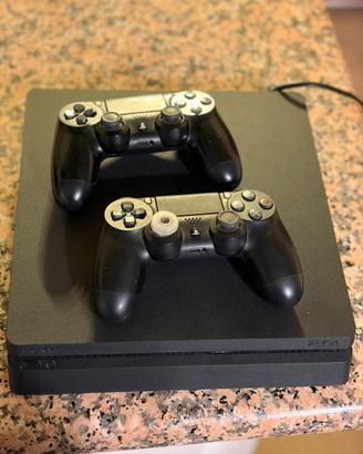 Playstation 4 slim