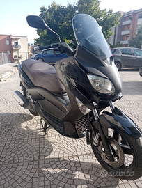 Yamaha xmax 250