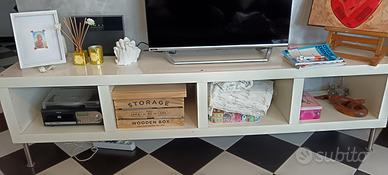Mobile soggiorno Ikea