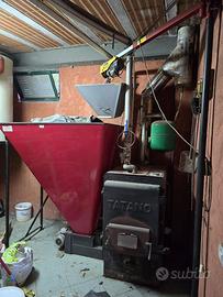 Caldaia a sansa Tatano 69,77 kW con silos e canna