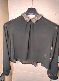 Blusa con colletto a perline