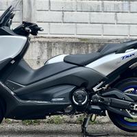 TMAX 530 sx 2017