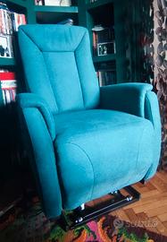 POLTRONA ALZAPERSONA NUOVA PER ANZIANI E DISABILI 