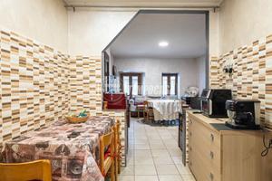 PORZIONE DI CASA SENZA SPESE RISTRUTTURATA e 2 bag