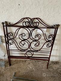Testiere in ferro antiche per  letto