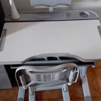 Scrivania cameretta bambini