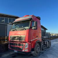 Trattore stradale Volvo FH 460