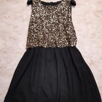 Vestito nero con paillettes oro