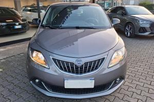 Lancia Ypsilon 1.0 firefly hybrid Gold s&s 70cv 5p