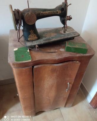 Macchina da cucire Singer n. 15M88