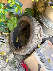 Gomme pirelli due