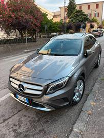 Caratteristiche principali: Modello: Mercedes-Benz