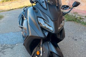 Tmax 560