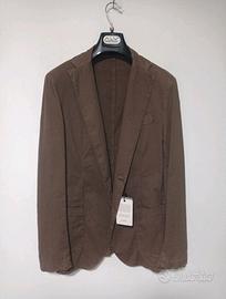 Giacca uomo due spacchi 
ALV Alviero Martini tagli