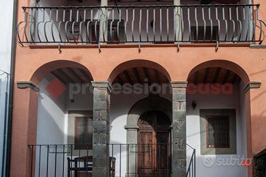 Casa Indipendente Camporgiano [Cod. UG325FOVRG]