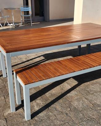 tavolo Varaschin con panche