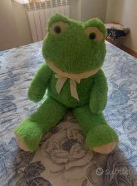 peluche rana grande