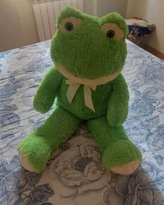 peluche rana grande