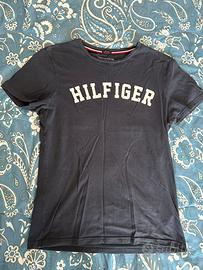 T-shirt tommy hilfiger