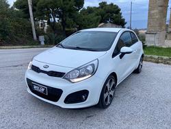 KIA Rio 1.4 CRDi 3p. Cool GUIDABILE DAI NEOPATEN