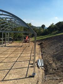 TENSOSTRUTTURE RICOVERO MEZZI - BARCHE - CAMPER  