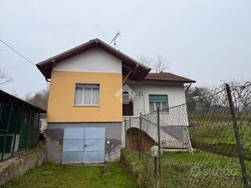 VILLA SINGOLA A MORNICO LOSANA