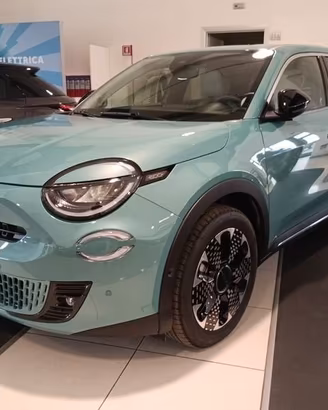 FIAT 600 1.2 Hybrid 110cv La Prima II