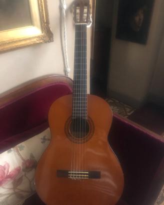 Chitarra Yamaha CX 40 entry level