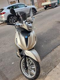 beverly 300 hpe fine 2024