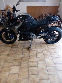 BMW F900R