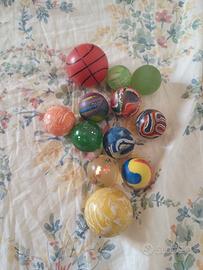 palline rimbalzanti colorate