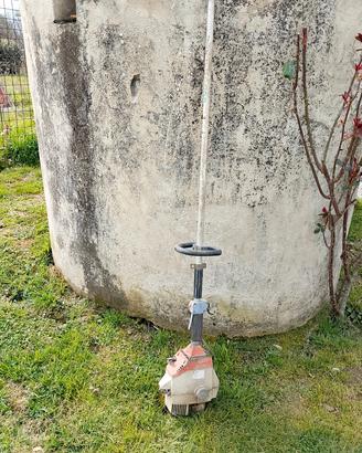 decespugliatore a benzina 
