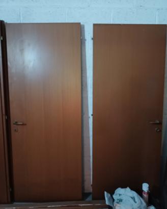 Porte da interno in legno tamburato
