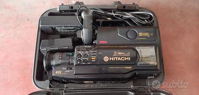 Videocamera vintage Hitachi S-VHS modello S7200E c